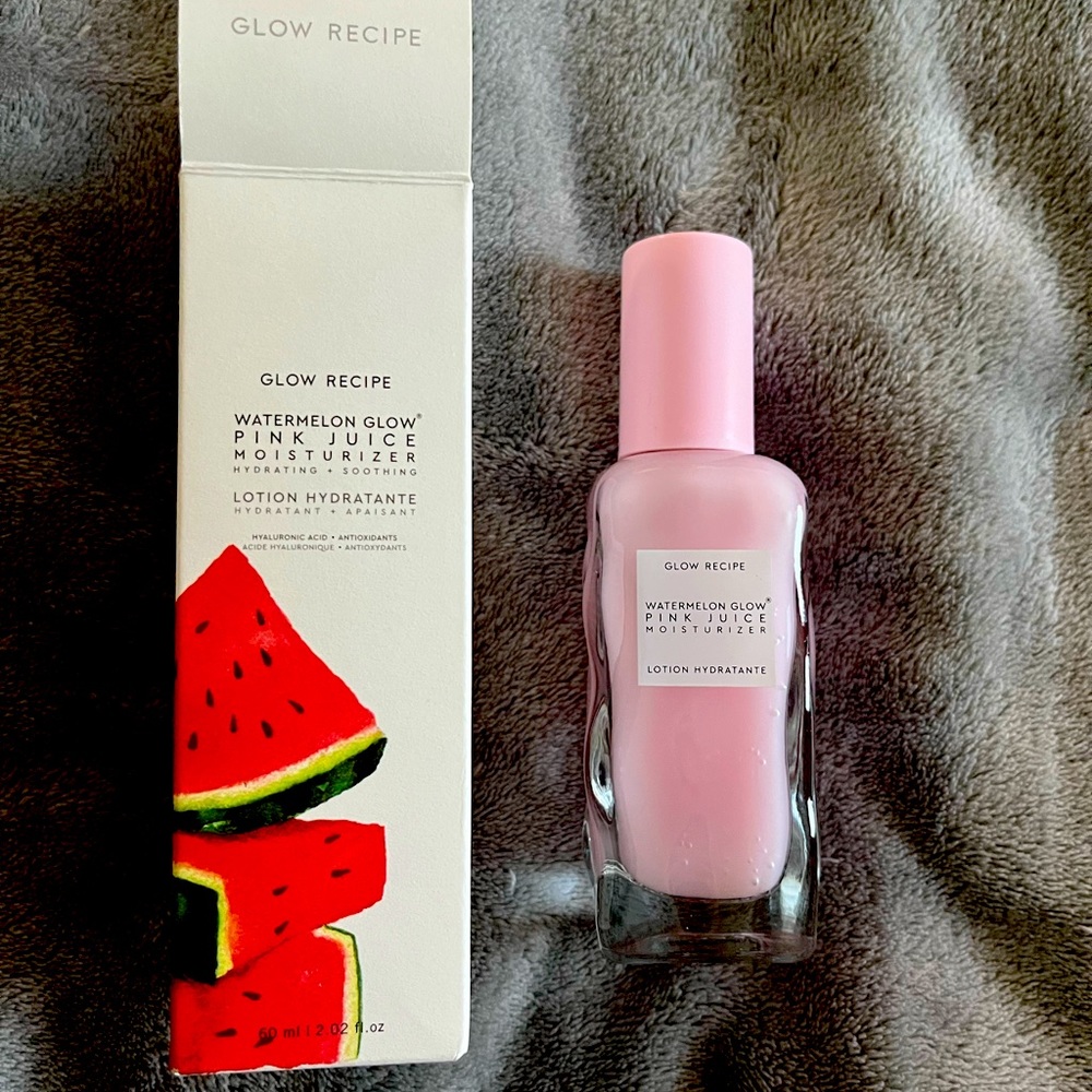 * New* Glow Recipe Watermelon Glow Pink Juice Moisturizer 2.02 oz